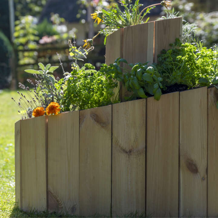 dobar Kräuterspirale